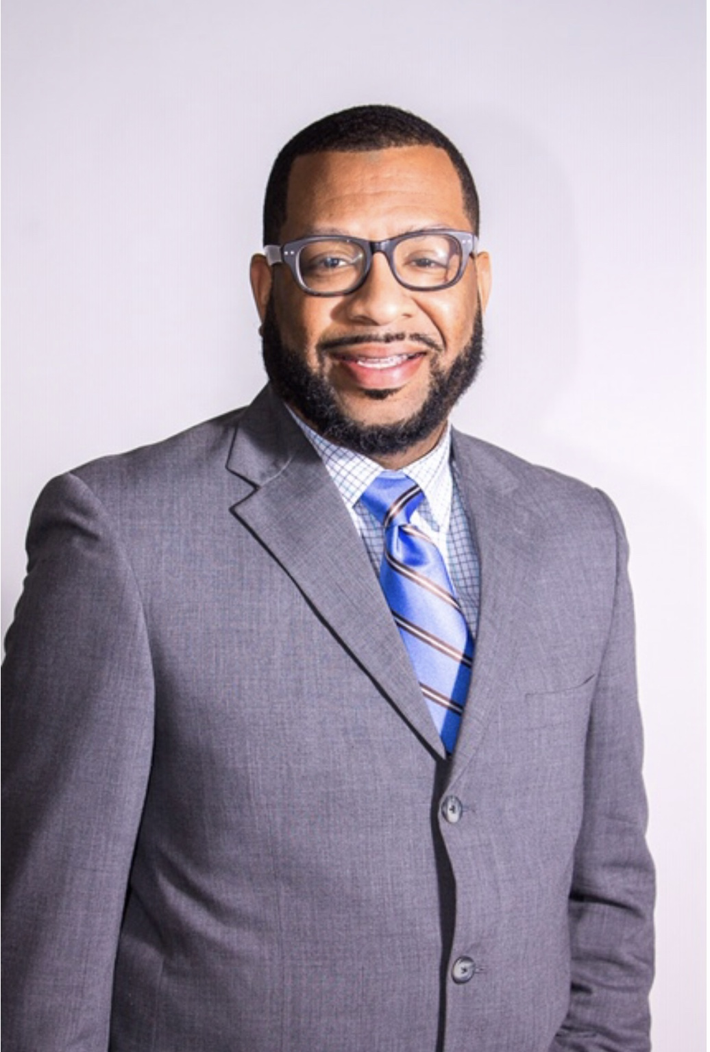 Madio Lee, founder of Wealthier Mindset